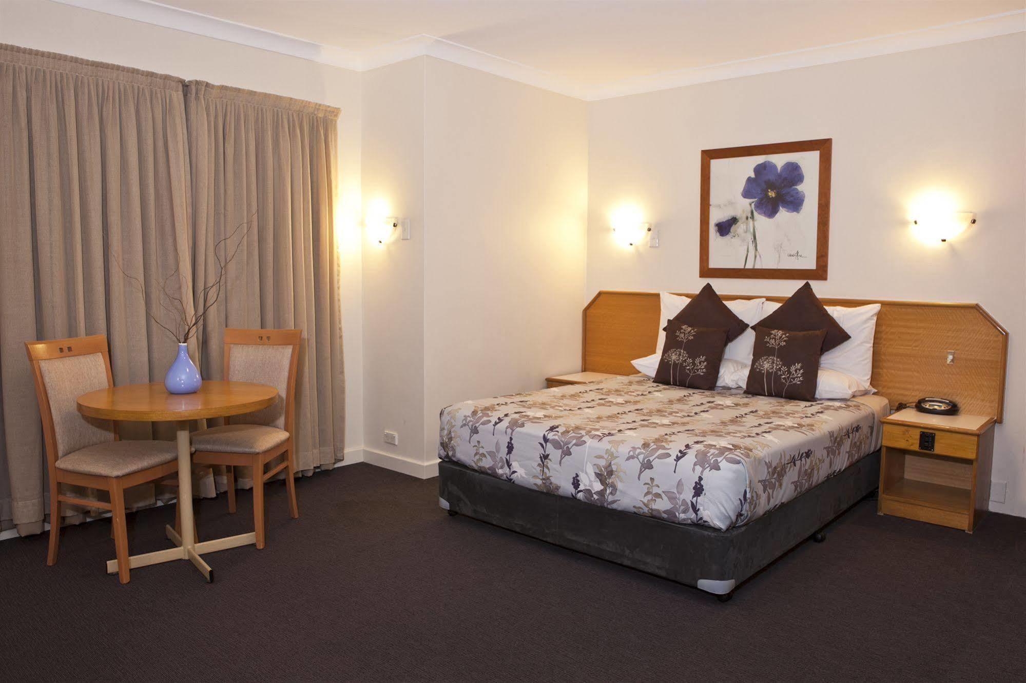 Narellan Motor Inn Exterior foto